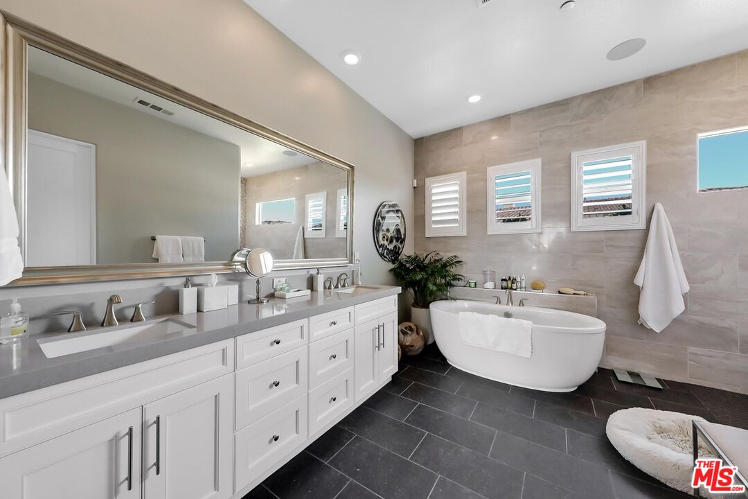 54820 Aristides Ct