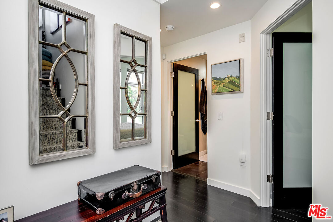 125 Pacific St Unit: 5