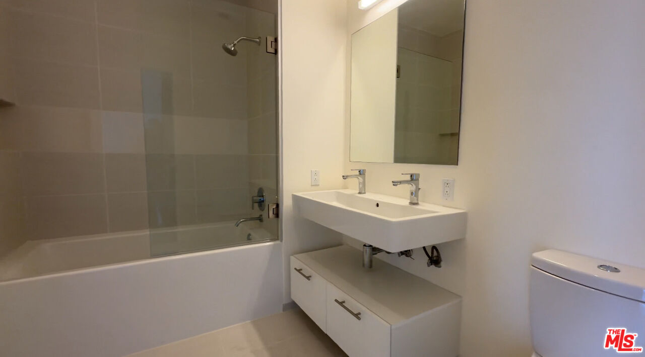 8500 W Sunset Unit: E801