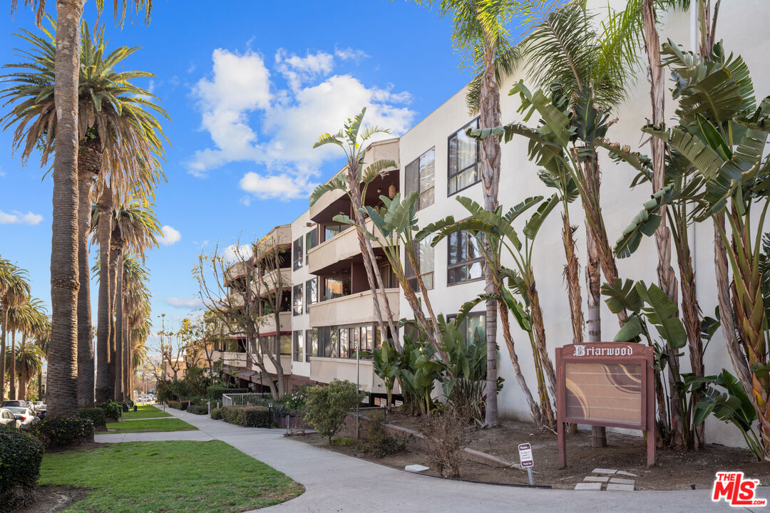 1745 Camino Palmero St Unit: 336