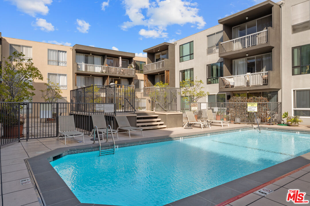 1745 Camino Palmero St Unit: 336