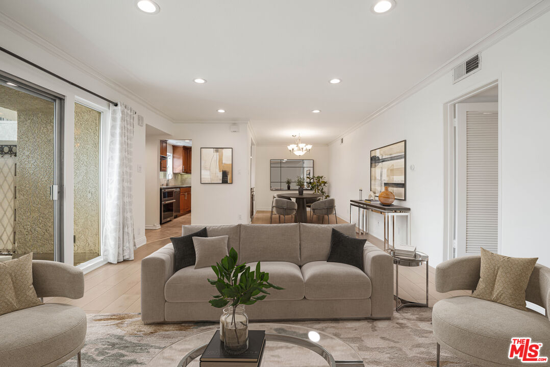 4950 Louise Ave Unit: 302