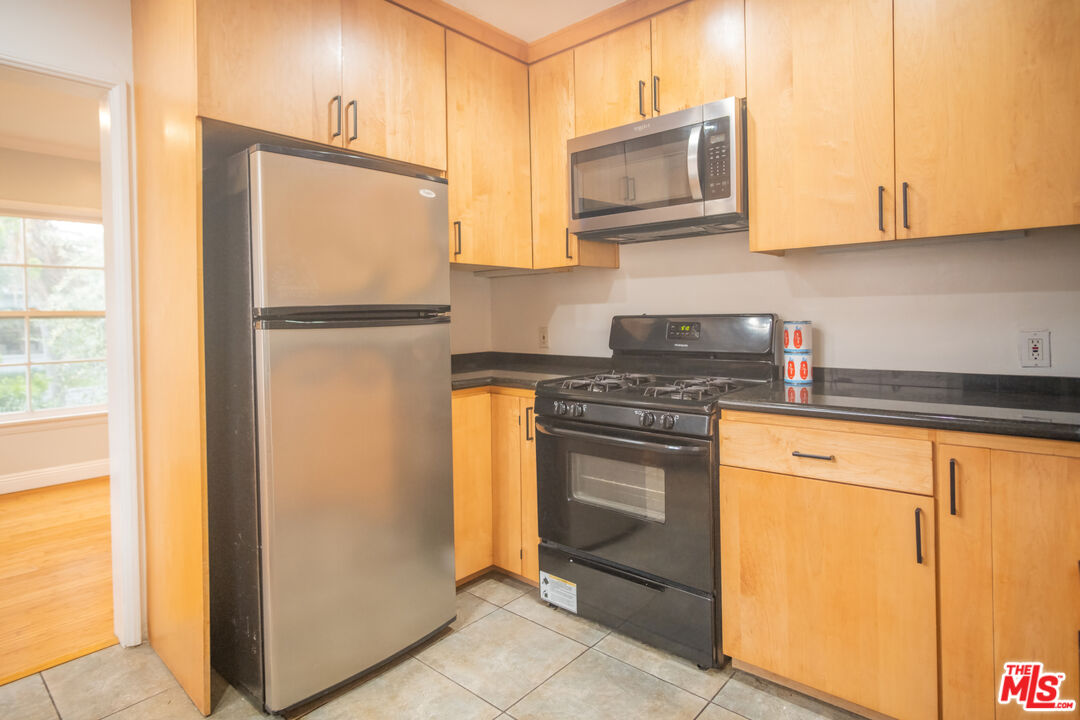 1414 S Spaulding AVE