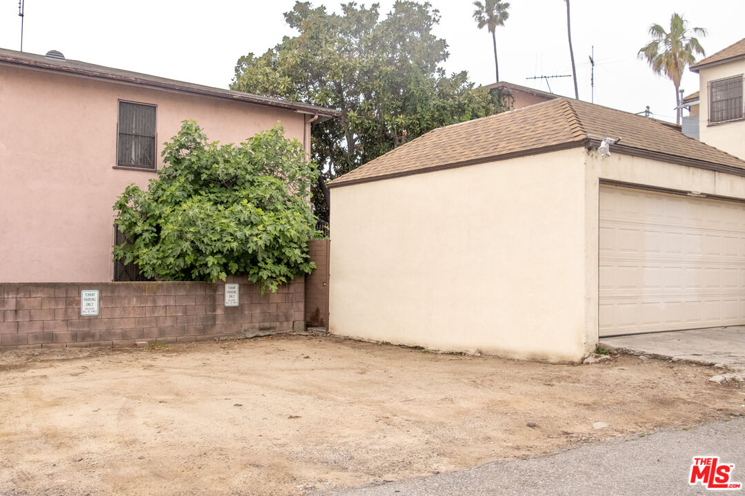 1414 S Spaulding AVE