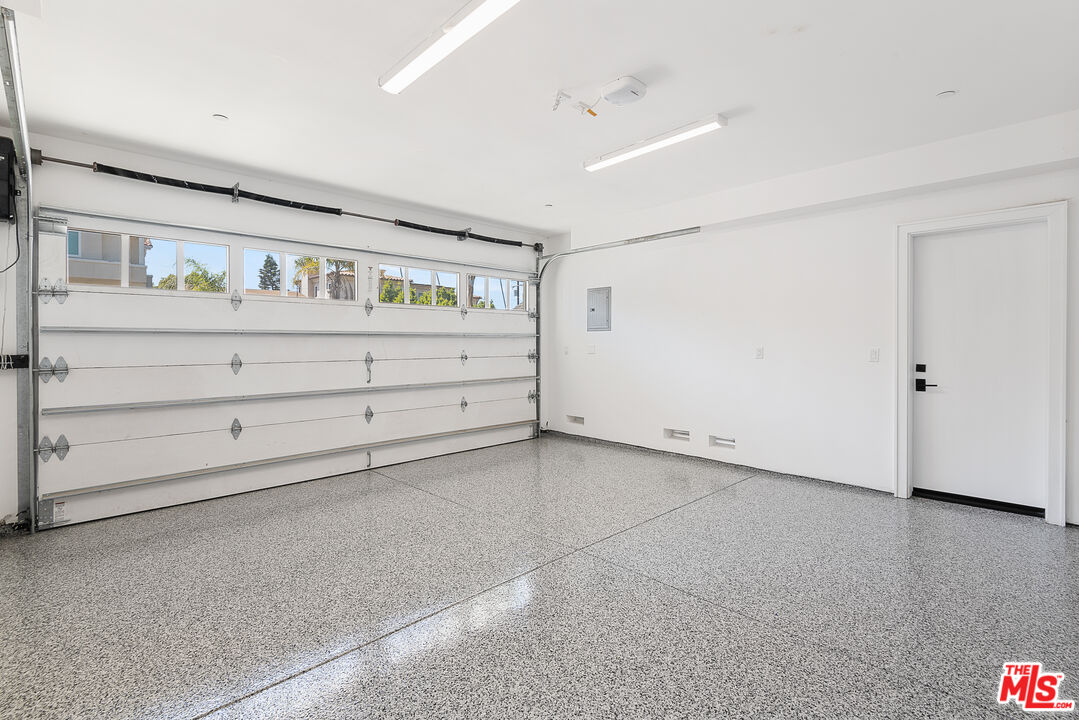 216 Camino Real