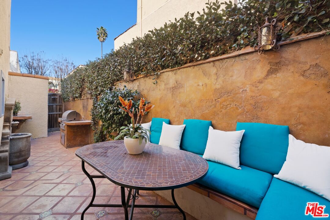 4070 Lafayette Pl Unit: A