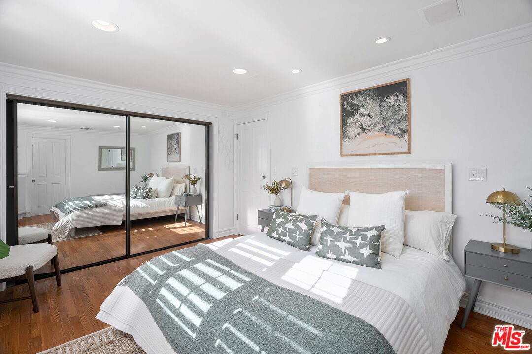 707 Grant St Unit: 13