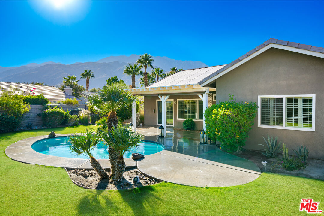 1661 Olga Way