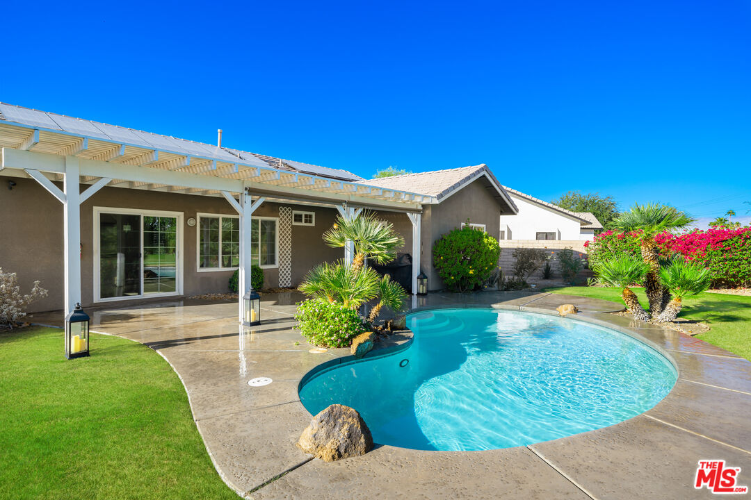 1661 Olga Way