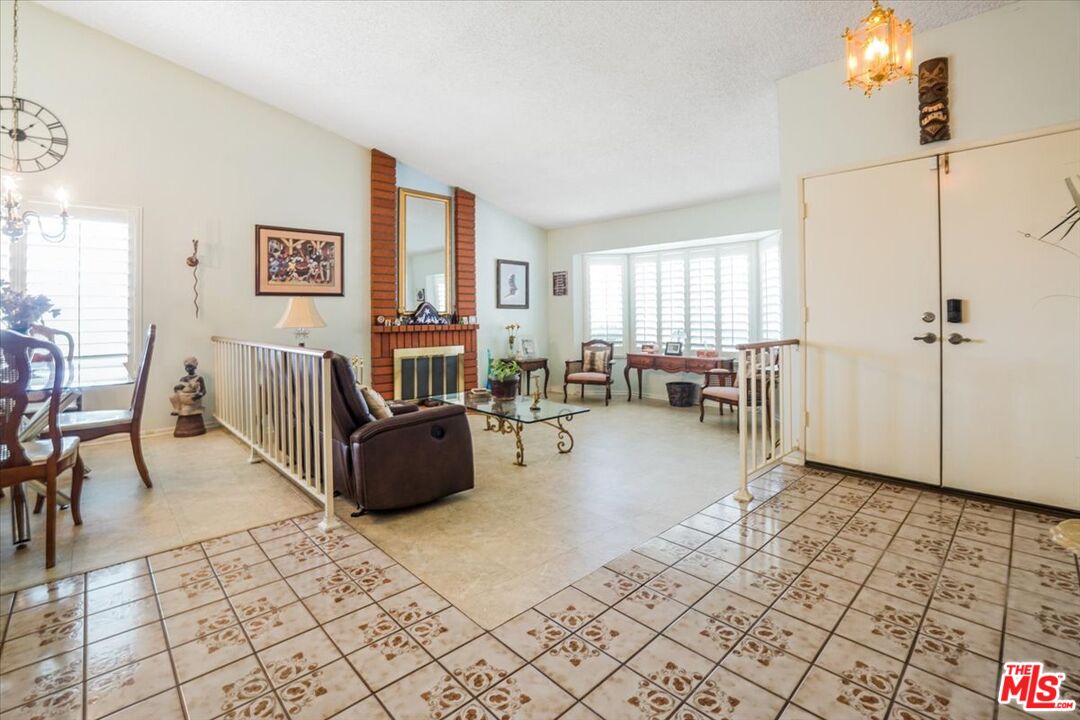 12331 Dove Tree Dr
