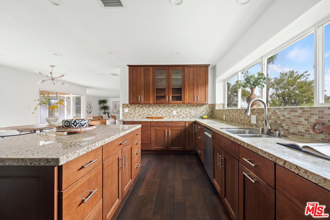 10131 Angelo Cir