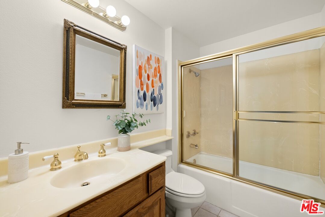 10627 Ashton Ave Unit: 102
