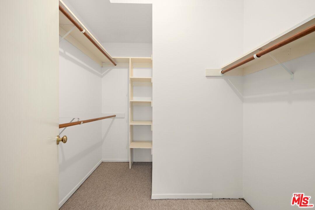 10627 Ashton Ave Unit: 102