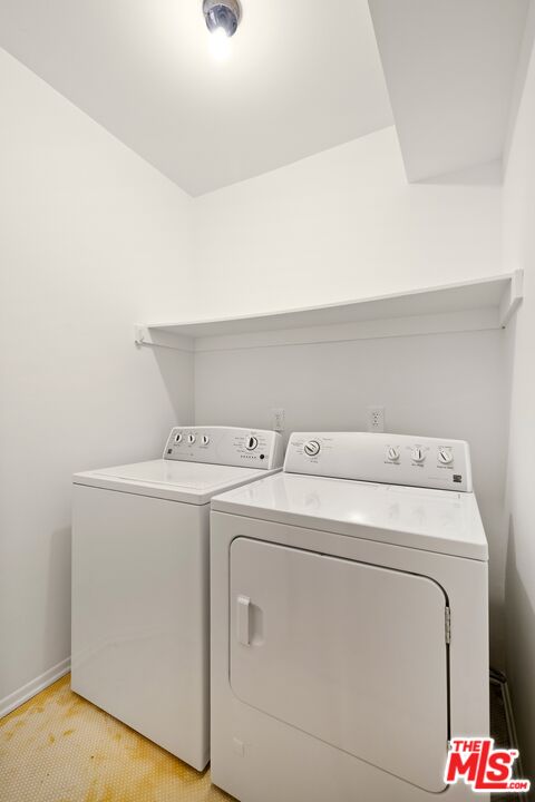 10627 Ashton Ave Unit: 102