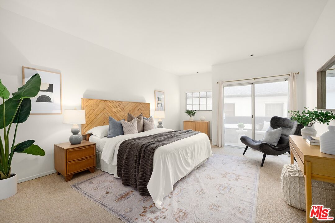 10627 Ashton Ave Unit: 102