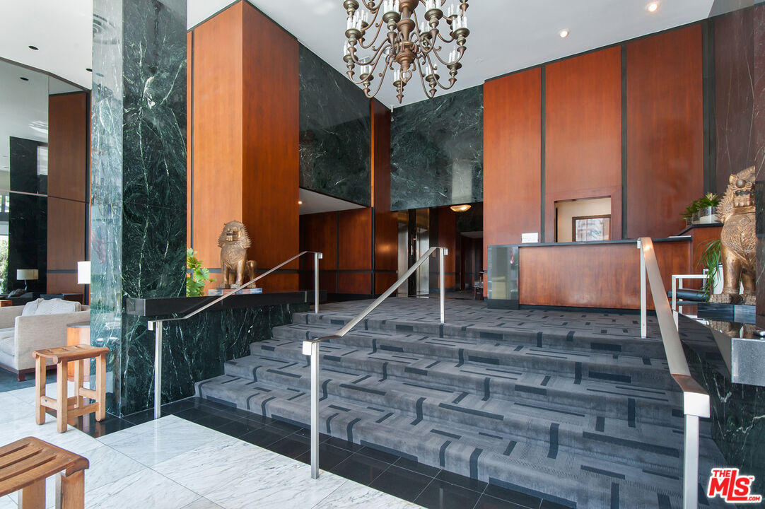 10701 WILSHIRE BLVD Unit: 1203