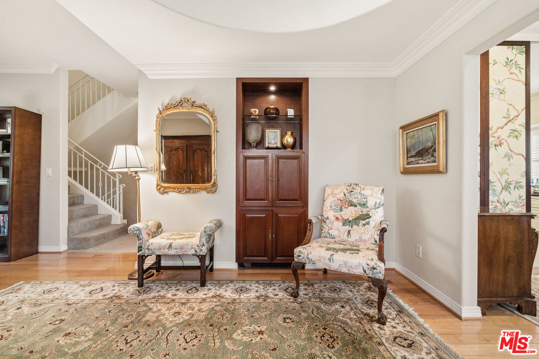11760 Riverside Dr Unit: 2
