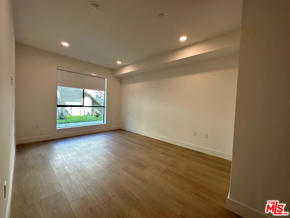 3651 Regal Pl Unit: 306