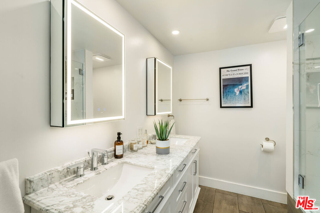 7250 Franklin Ave Unit: 505