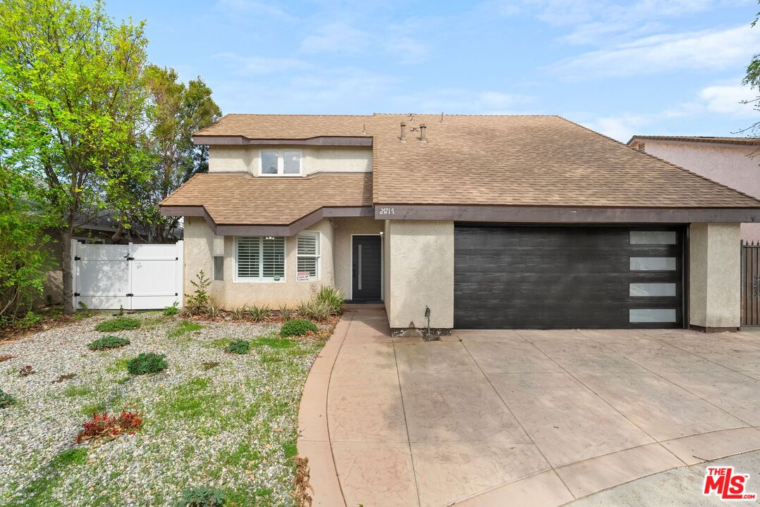 21717 Vintage St