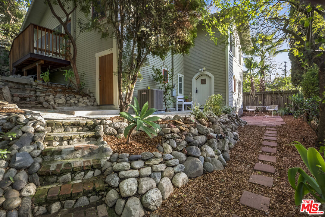 4840 Shelby Pl