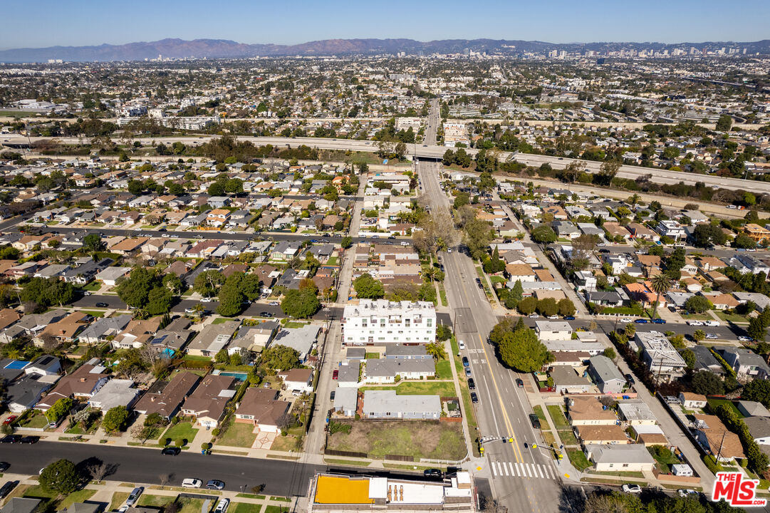 5475 Inglewood Blvd