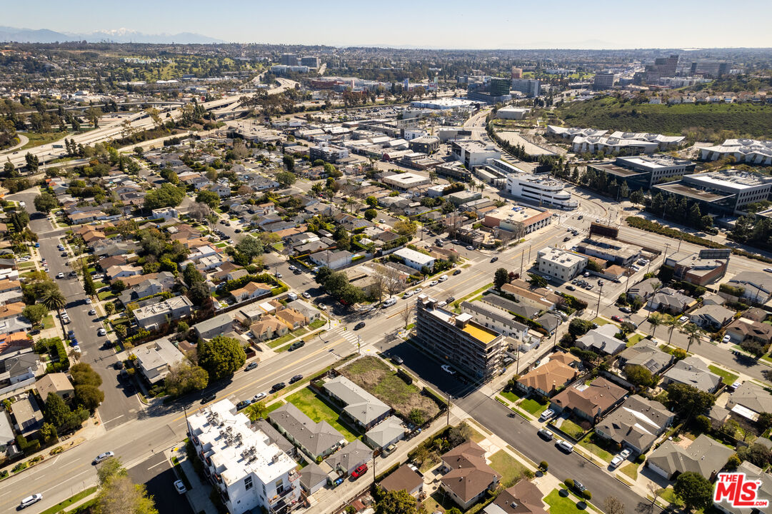 5475 Inglewood Blvd