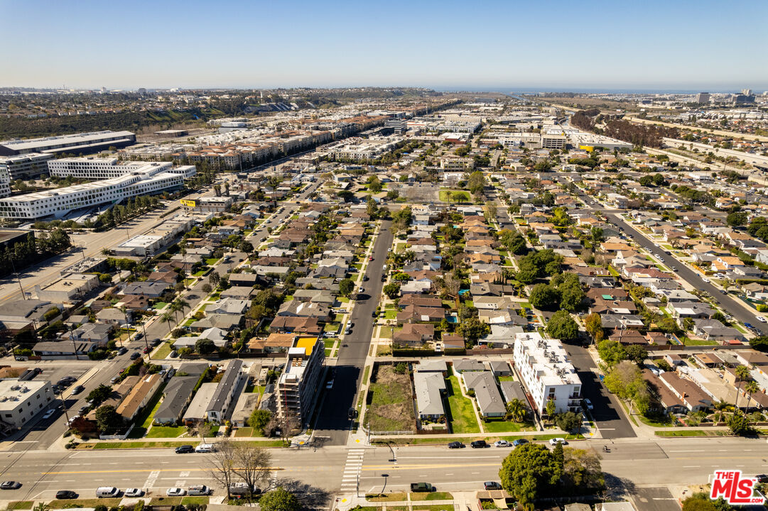 5475 Inglewood Blvd