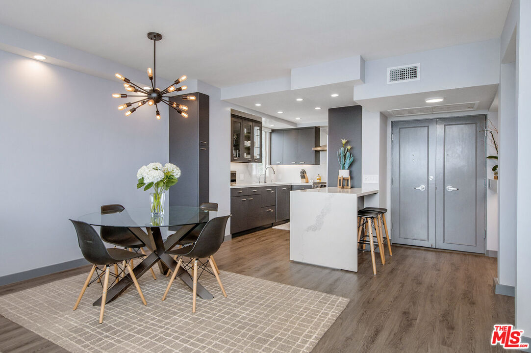 8787 Shoreham Dr Unit: 1110