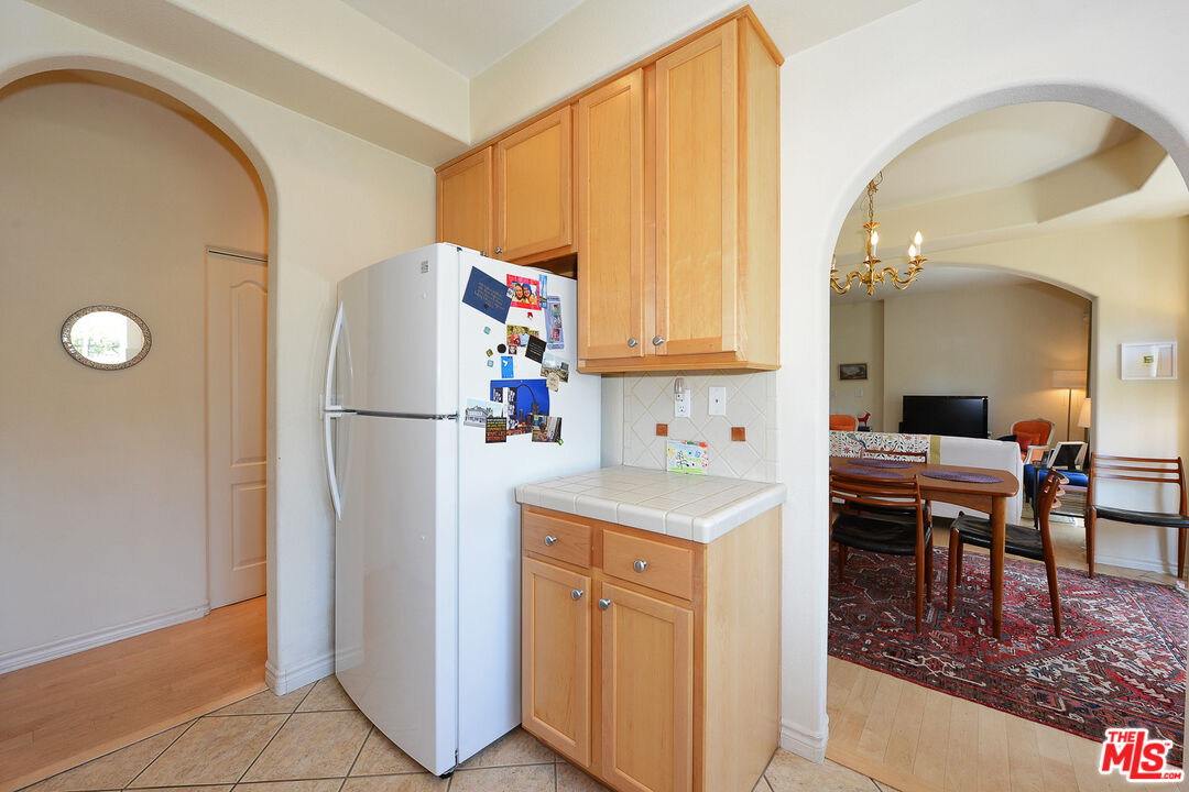 11808 Riverside Dr Unit: 10