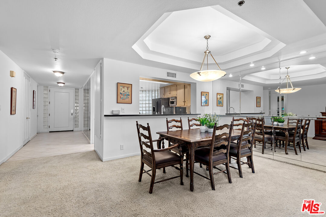2122 Century Park Ln Unit: 411