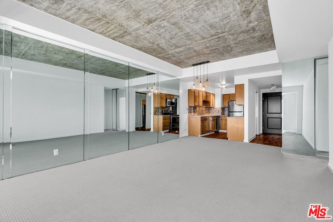 1155 N La Cienega Blvd Unit: 307