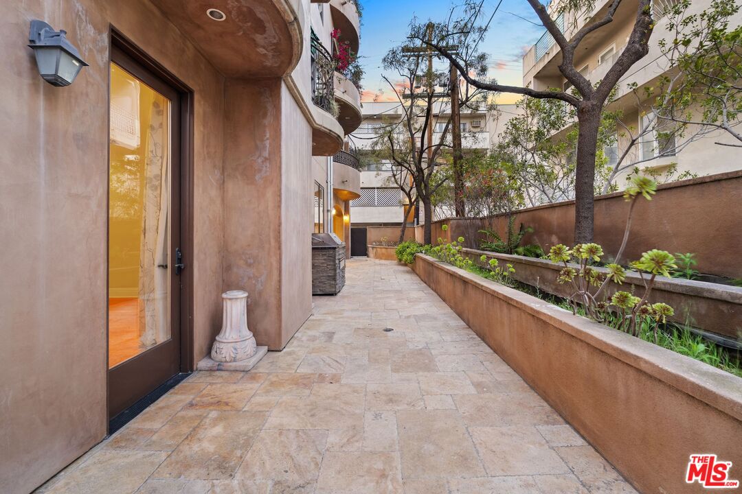 418 S Hamel Rd Unit: 102