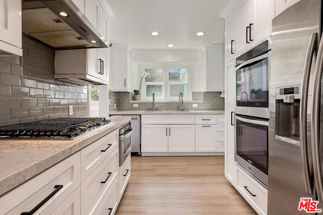 1510 Edris Dr