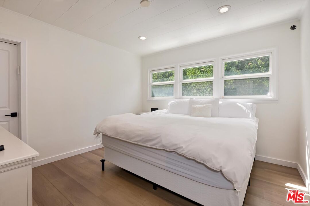 1510 Edris Dr