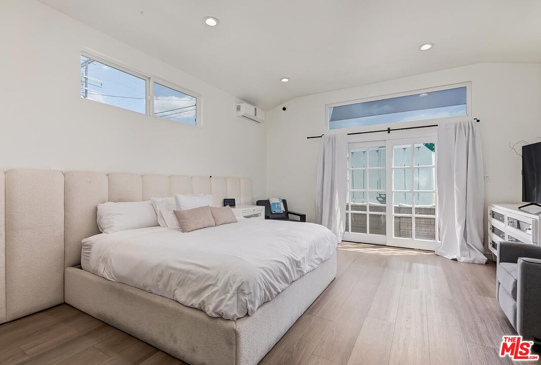 1510 Edris Dr