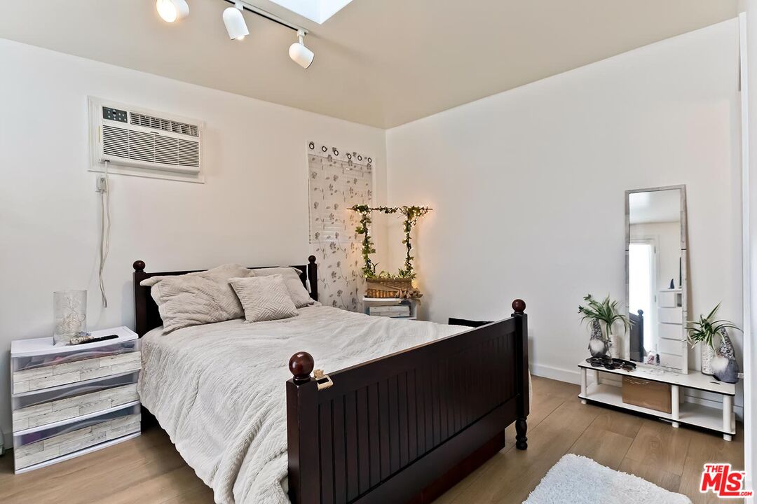 1510 Edris Dr