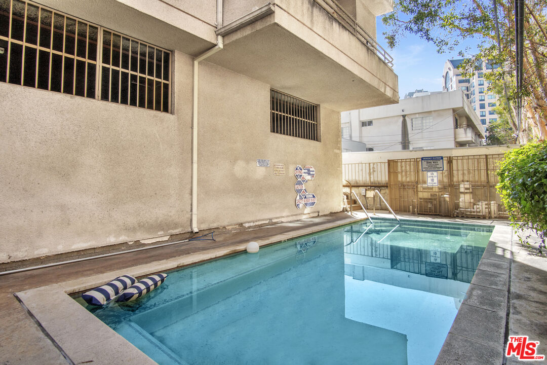 10475 Ashton Ave Unit: 304