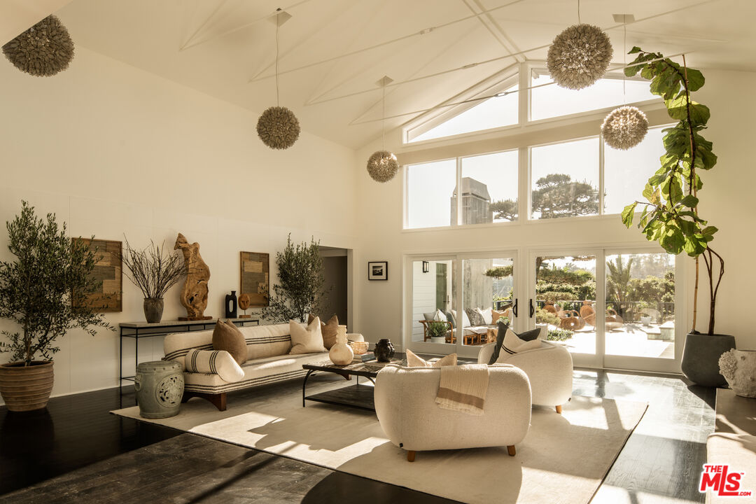 1135 Ravoli Dr