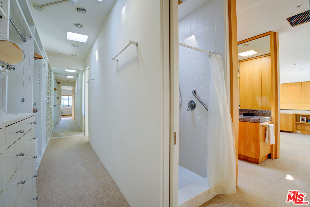 15417 Brownwood Pl