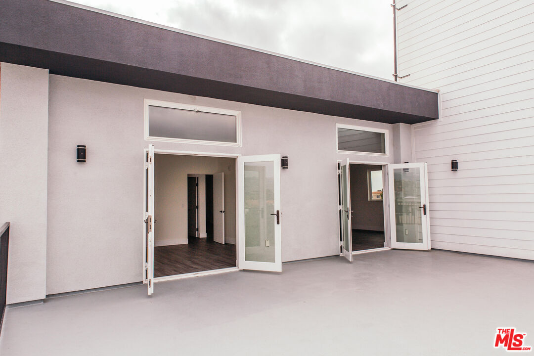 1431 S Sherbourne Dr Unit: PH