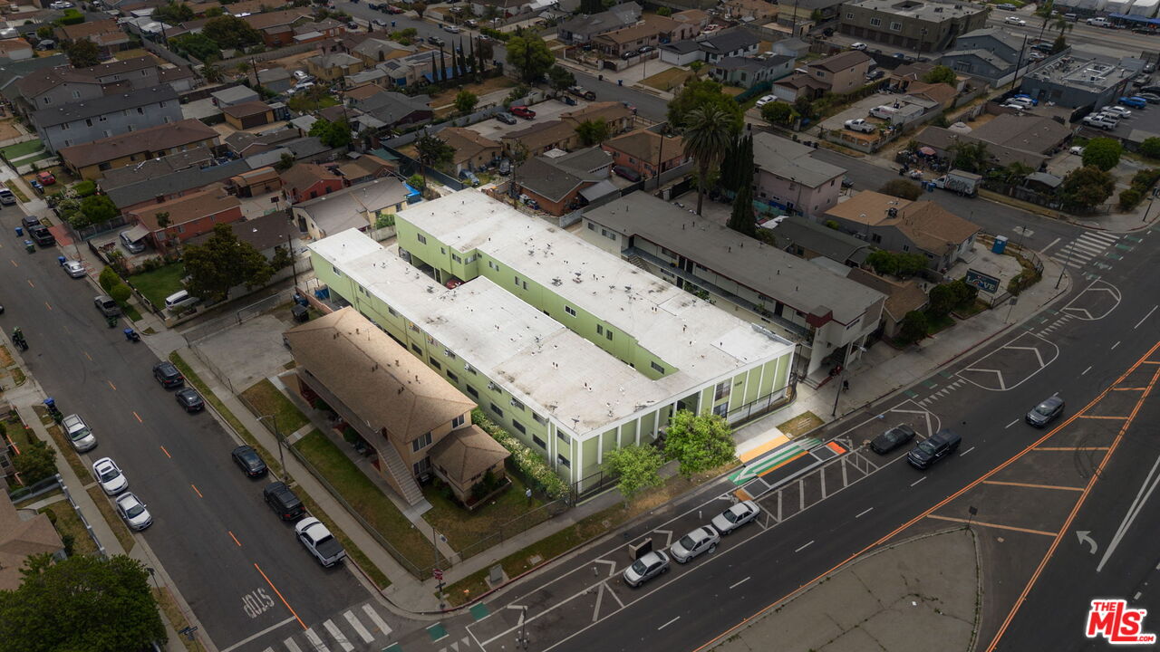 11204 S Broadway