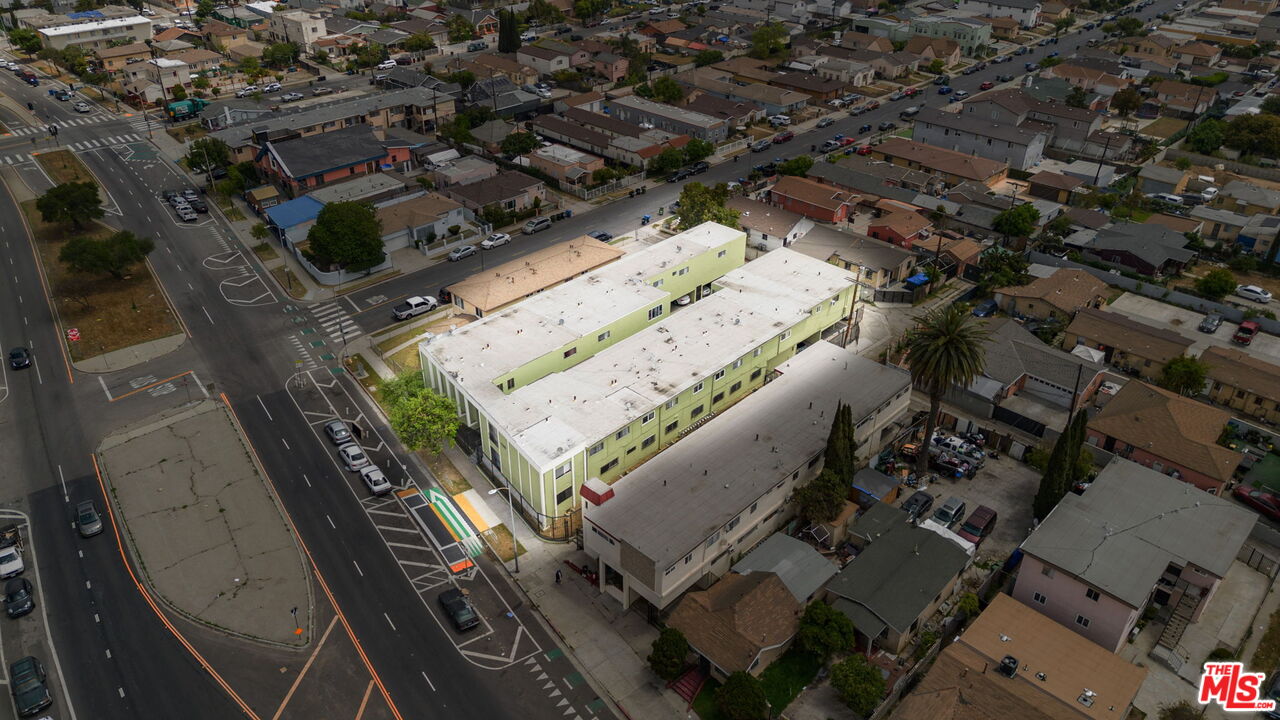 11204 S Broadway