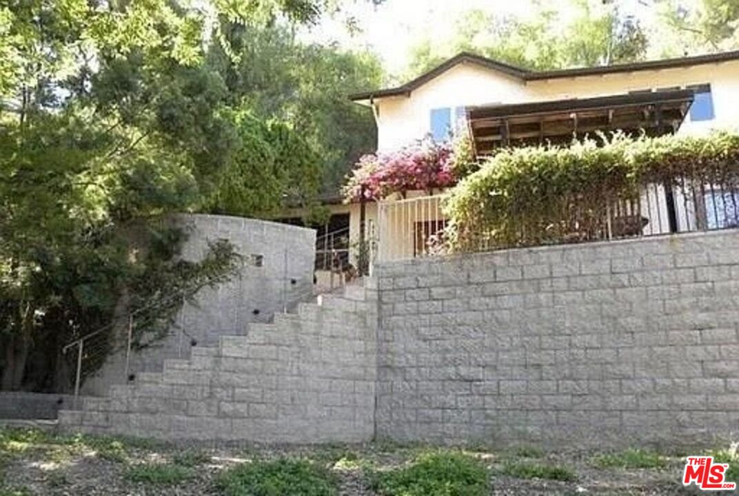 4980 Alatar Dr