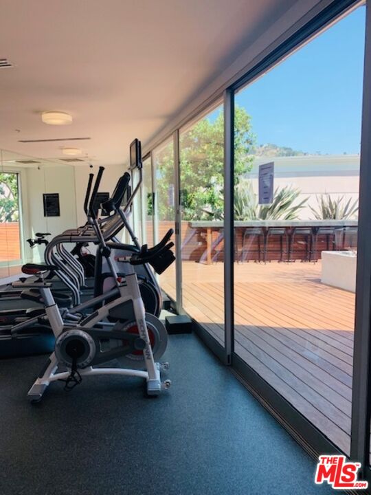 1030 N Kings RD Unit: 303