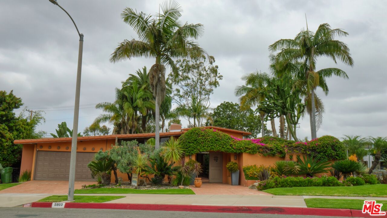 5803 Wooster Ave