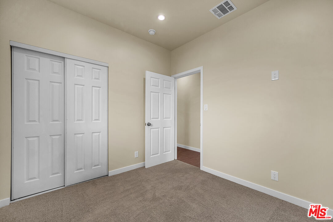 6625 Duchess Dr
