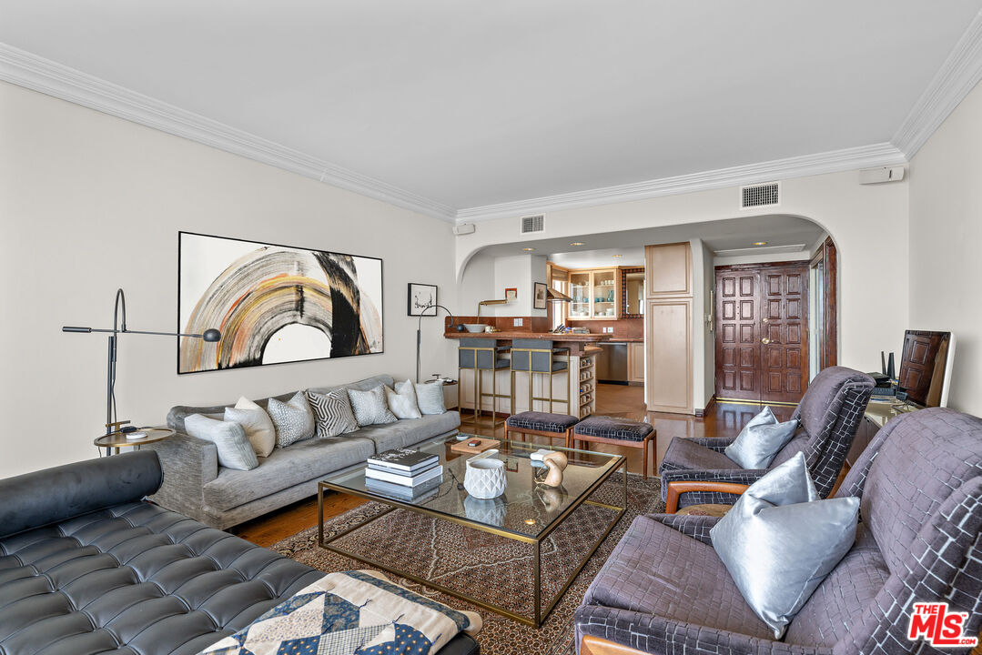 8787 Shoreham Dr Unit: 1210