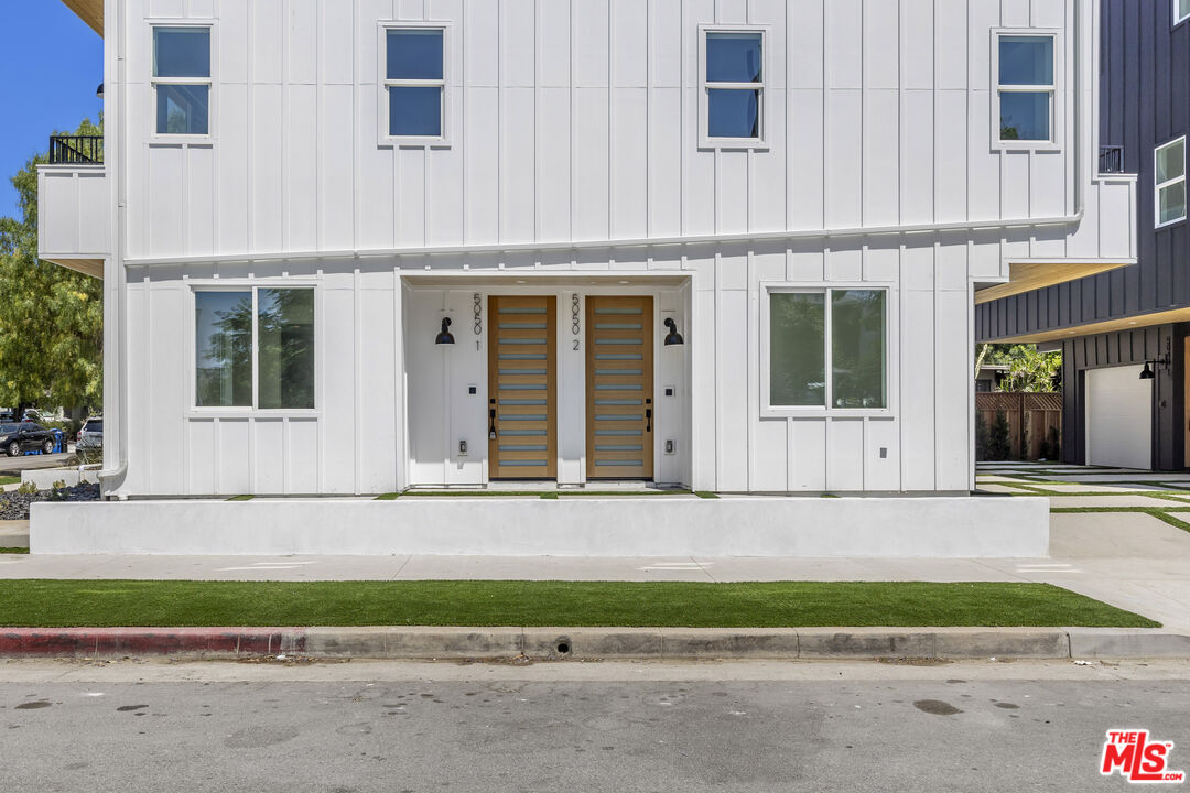 5050 Cleon Ave Unit: 2