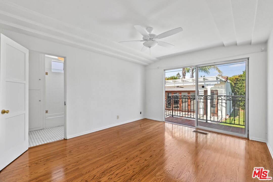 133 N Alta Vista Blvd